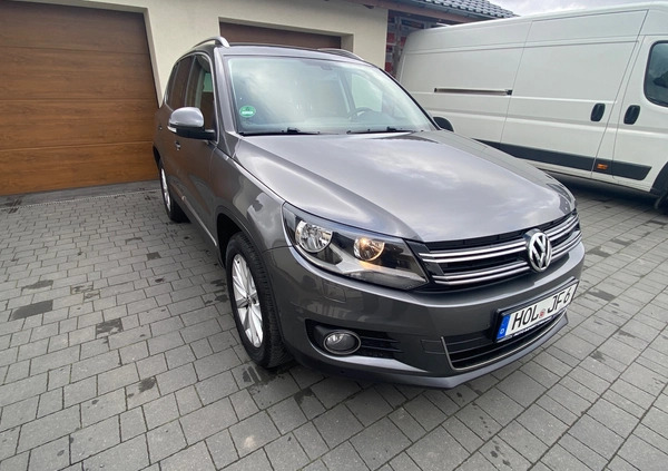 Volkswagen Tiguan cena 45900 przebieg: 152317, rok produkcji 2011 z Chełmno małe 497